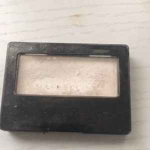 Maybelline New York eyeshadow